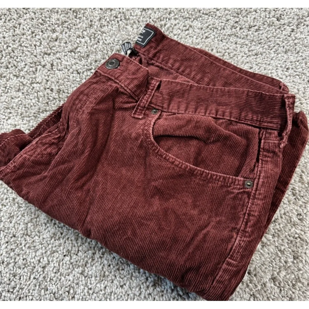 Gap Men's Straight Fit Corduroy Pants‎ Rust Measures 36x29 - Read